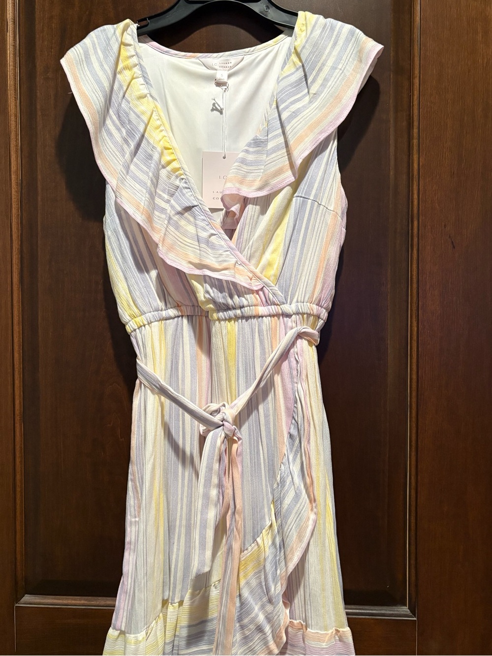LC Lauren Conrad White Top with Subtle Pastel Trim